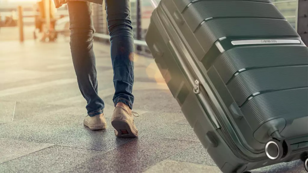 Can You Bring Tweezers In Your Carry On Luggage?