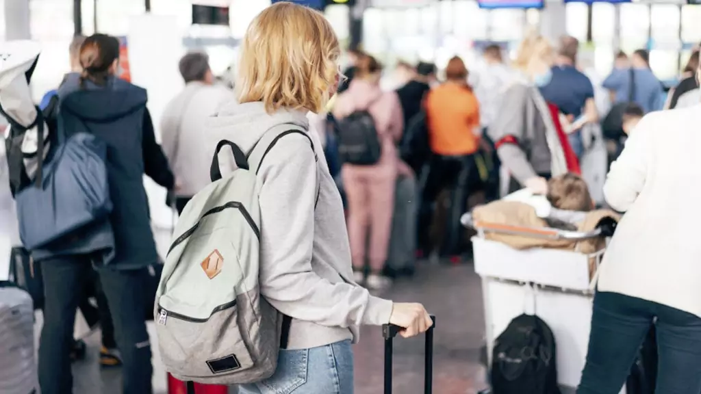 Can Curling Irons Go Through Airport Security?