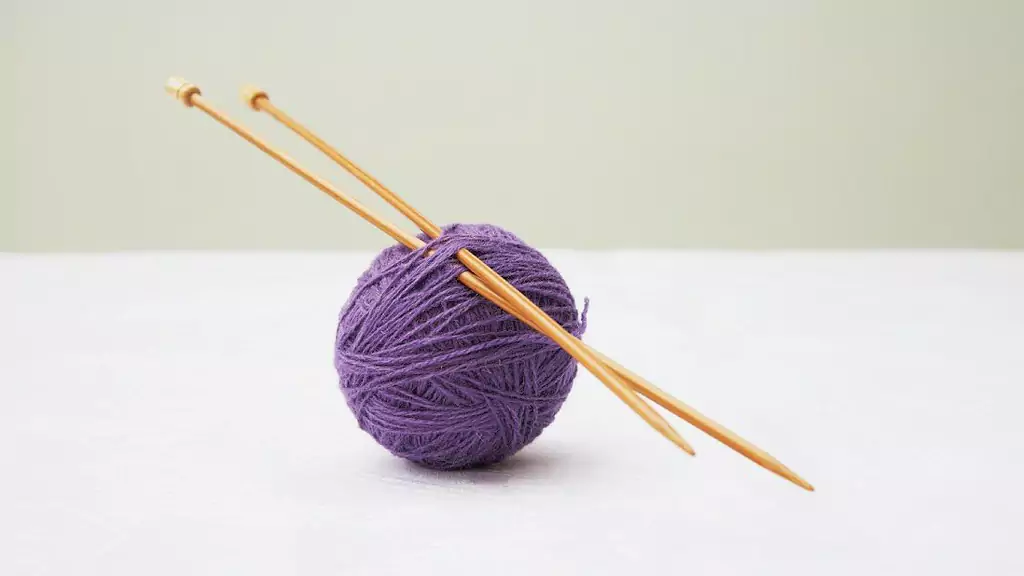 Can You Bring Knitting Needles on a Plane?